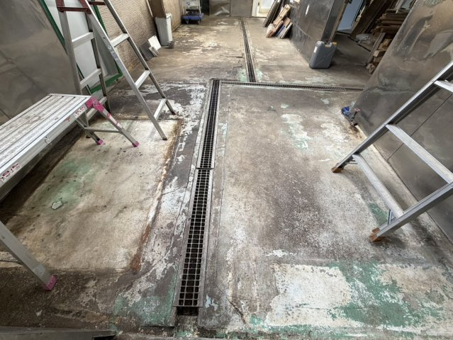 川なべ店舗の内装