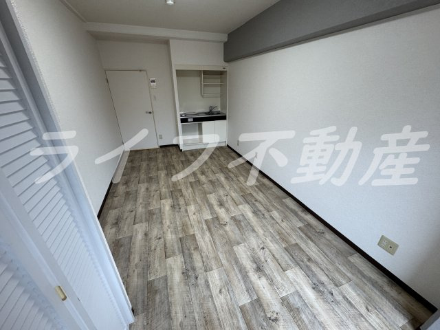 布施オーク5の洋室|個人の部屋や寝室として使える洋室です