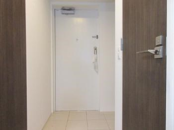 ＯＫＢアヴェニール菊井町の玄関