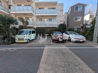 【駐車場】 | グランドール大岡山 | 駐車場があります