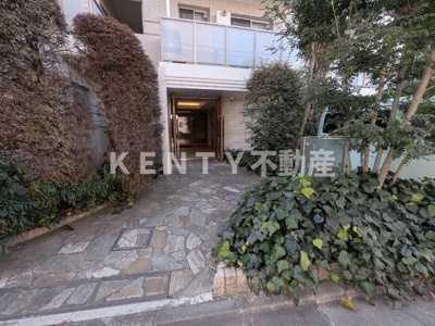 【エントランス】 | グランドール大岡山 | 毎日通るエントランスはこのようになっています