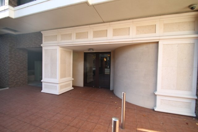 【エントランス】