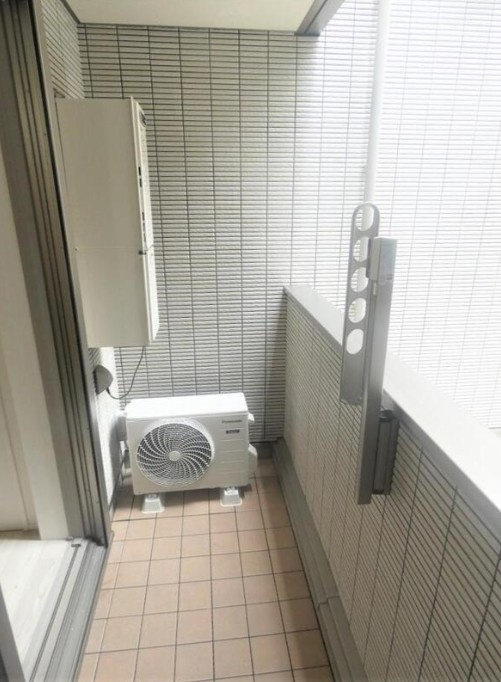 【バルコニー】