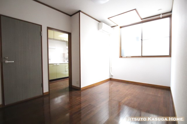 【居間・リビング】