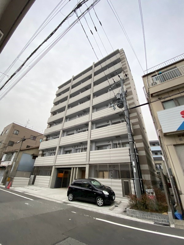 ファーストフィオーレ三宮イーストの外観