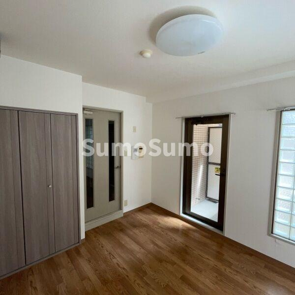 ライオンズマンション三宮東第２の居間・リビング