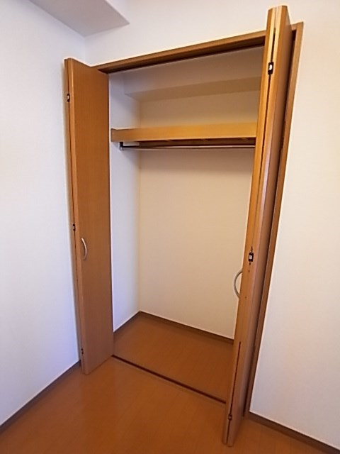 アドモリモト元町通の収納