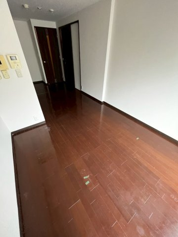 シェルプールＶ番館の居間・リビング