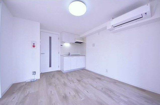 カヤホンゴウの居間・リビング|※写真は同タイプの別室になります