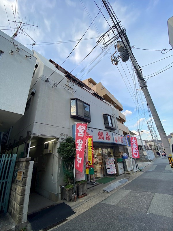 ダイヤマンションの外観
