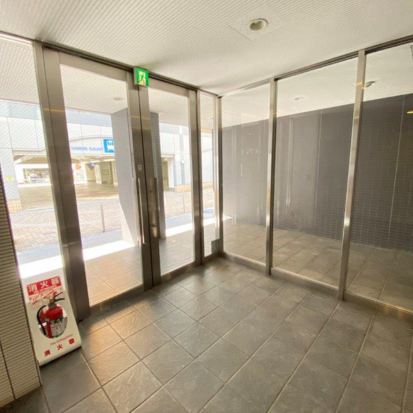Ｋｓプレイス(ｹｰｽﾞﾌﾟﾚｲｽ)のエントランス|エントランスです