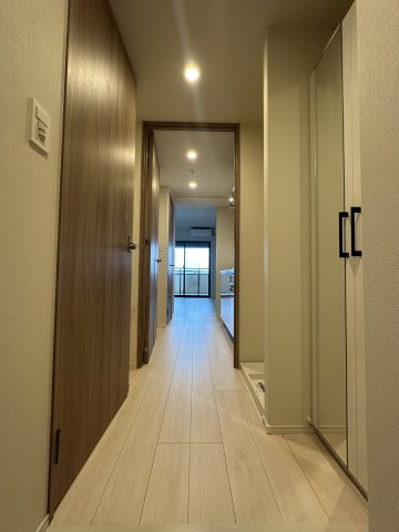 パークアクシス福岡県庁前の玄関