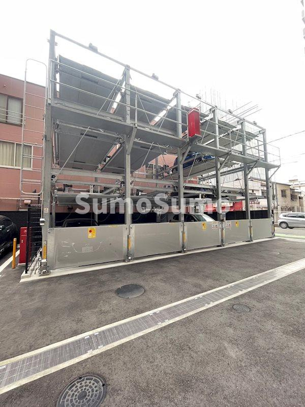 パークアクシス福岡県庁前の駐車場