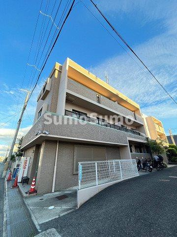 夙川フィネスの外観
