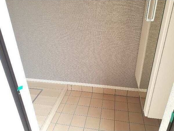 ネオ　グレイスⅡの玄関