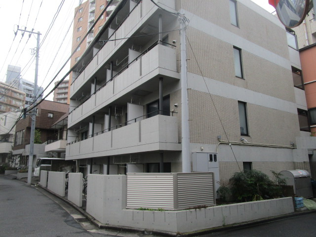文京区本駒込５丁目の一棟マンション