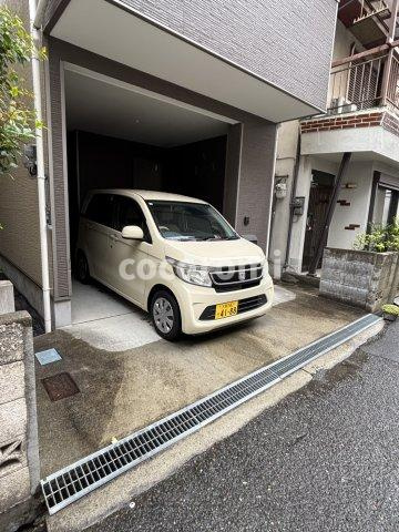 枚方市出口３丁目戸建の駐車場