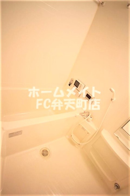 【浴室】 | ラムール波除 | コンパクトで使いやすいお風呂です