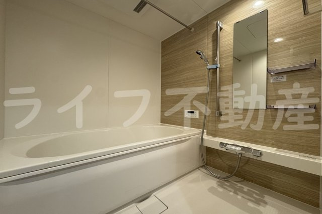 スプランデュール高井田の浴室|コンパクトで使いやすいお風呂です