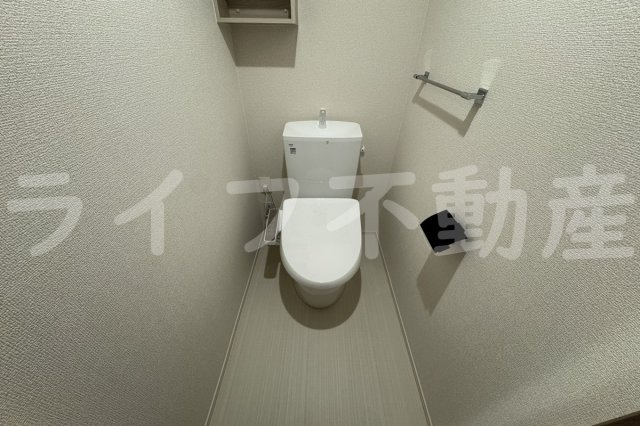 スプランデュール高井田のトイレ|シンプルで使いやすいトイレです
