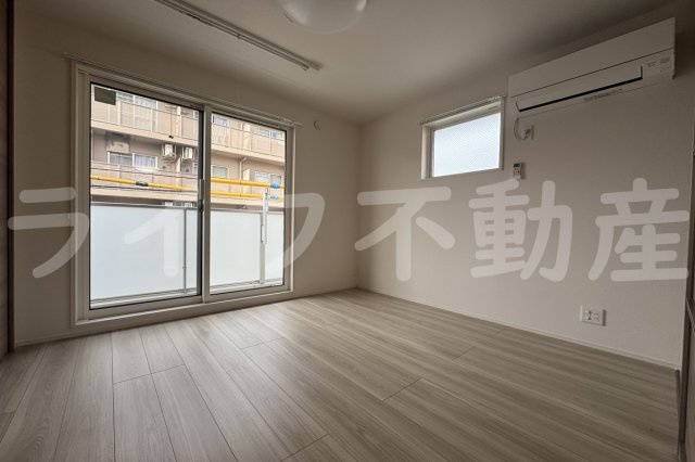 スプランデュール高井田の洋室|ゆったりした洋室です