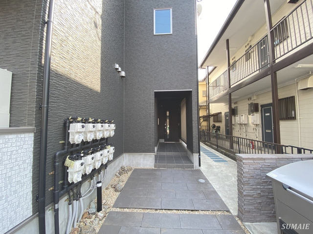 グランシャリオ日進のエントランス|入口です