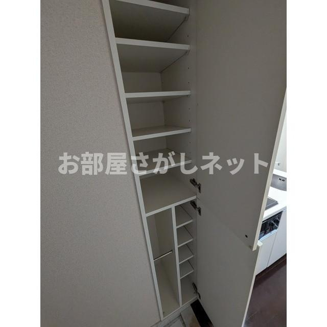 ヴェルステージ川崎の収納|玄関下足入