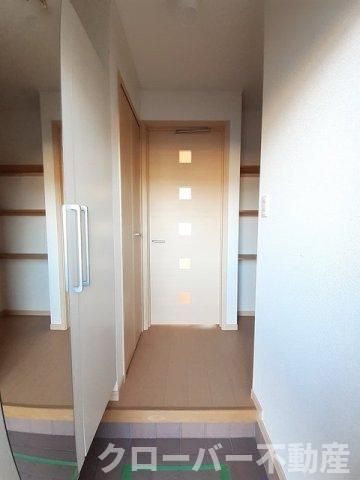 プロムナードの玄関
