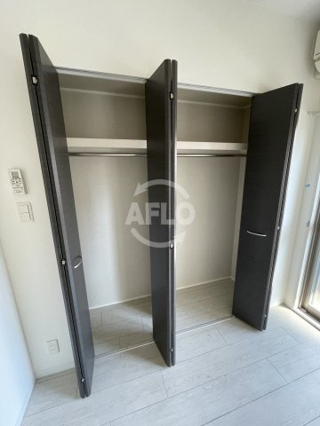 シャイニング福島離宮の収納|シャイニング福島離宮　クローゼット