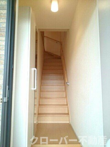 ミルト久米Ａの玄関