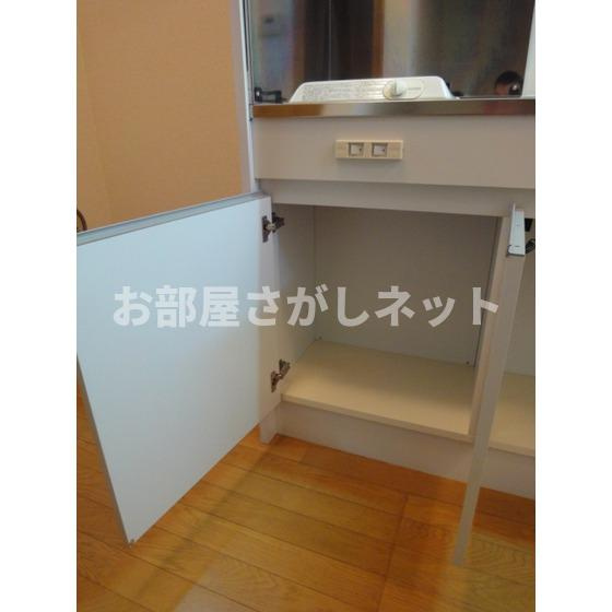 ウィステリア代々木のキッチン|キッチン下収納