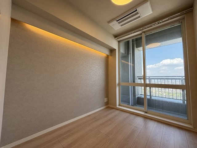 約4.5帖の洋室