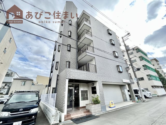 パテオ長居の外観