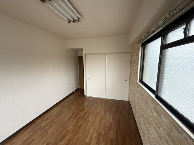 メゾンアポロの寝室