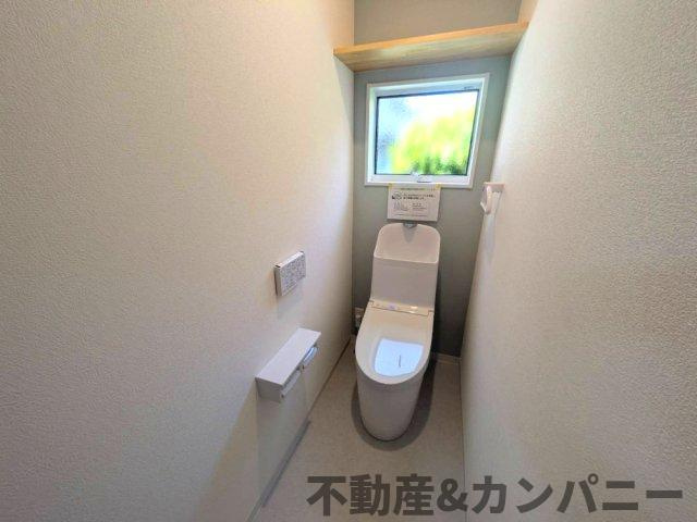 高岡町の新築のおうち　高岡町新築戸建のトイレ|トイレです