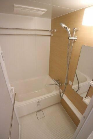 プラウドフラット中落合の浴室