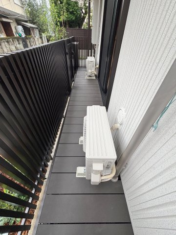エルズプラス上北沢の玄関