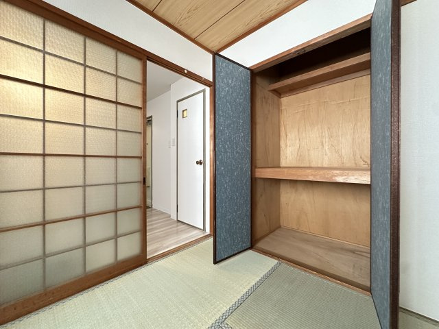 大宝ハイツの収納
