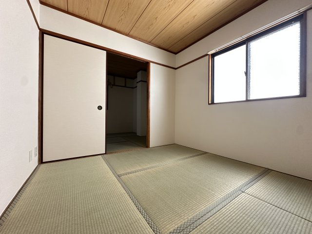 大宝ハイツの和室