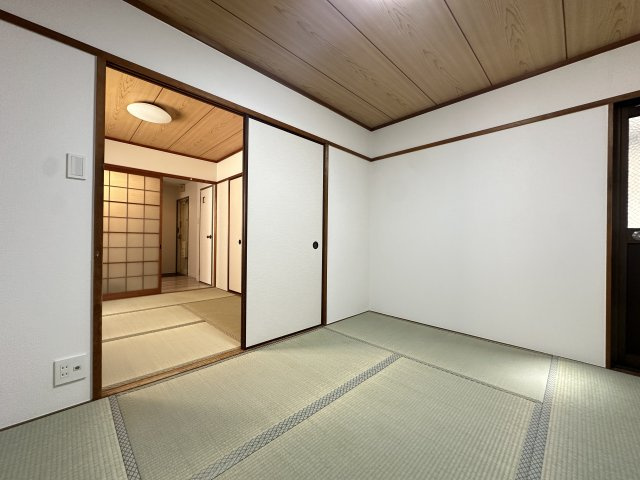 大宝ハイツの和室