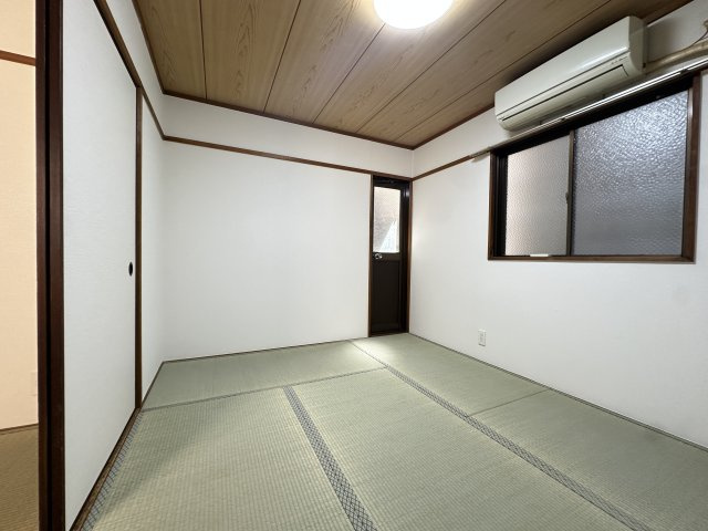 大宝ハイツの和室