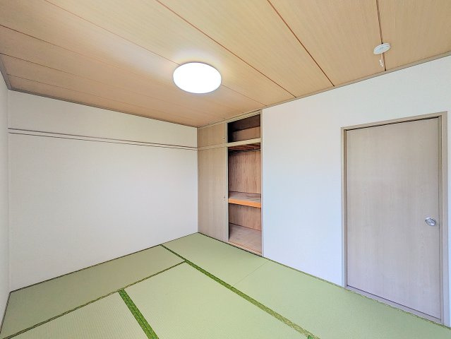 エステートハイツ Aの和室