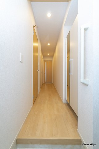 レガーロの玄関