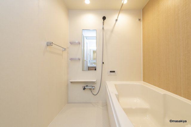 レガーロの浴室