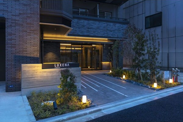 ラグゼナ上前津のエントランス