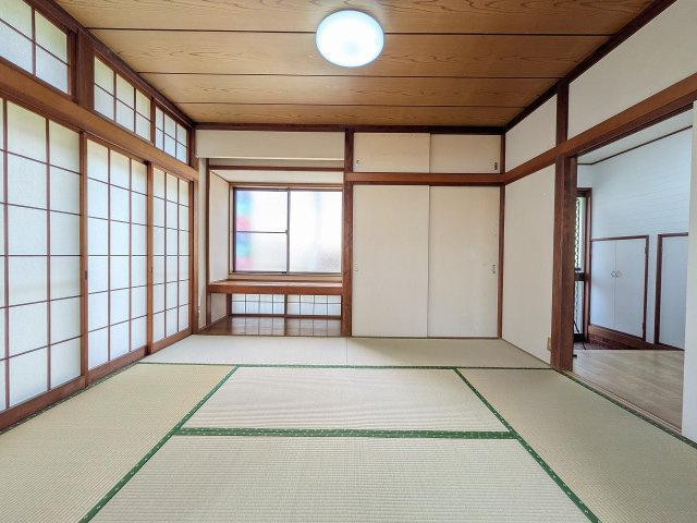 八王子市　暁町　中古戸建ての和室|～リビングに隣接している6.0帖の和室です～