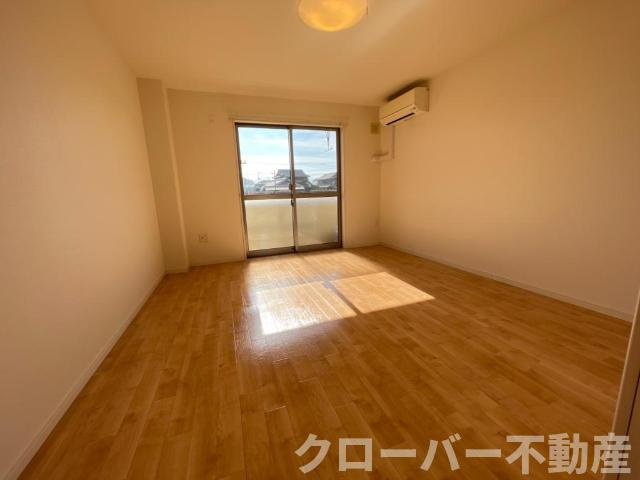 プリオールの居間・リビング|リビング