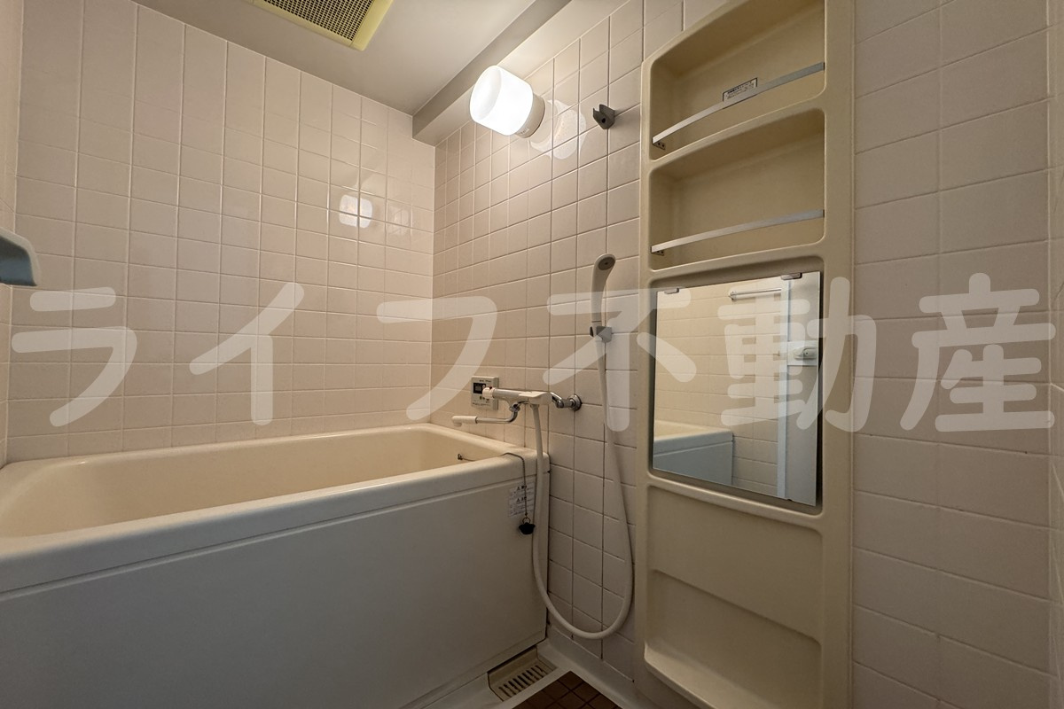 ロイヤルヴィラ東大阪の浴室|日々の暮らしに欠かせないお風呂です