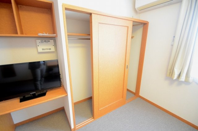 レオパレスユリハウス都府楼南の内装|同シリーズの類似となります。現況を優先致します。