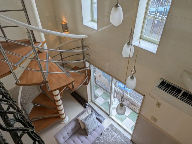 ポラリスの内装